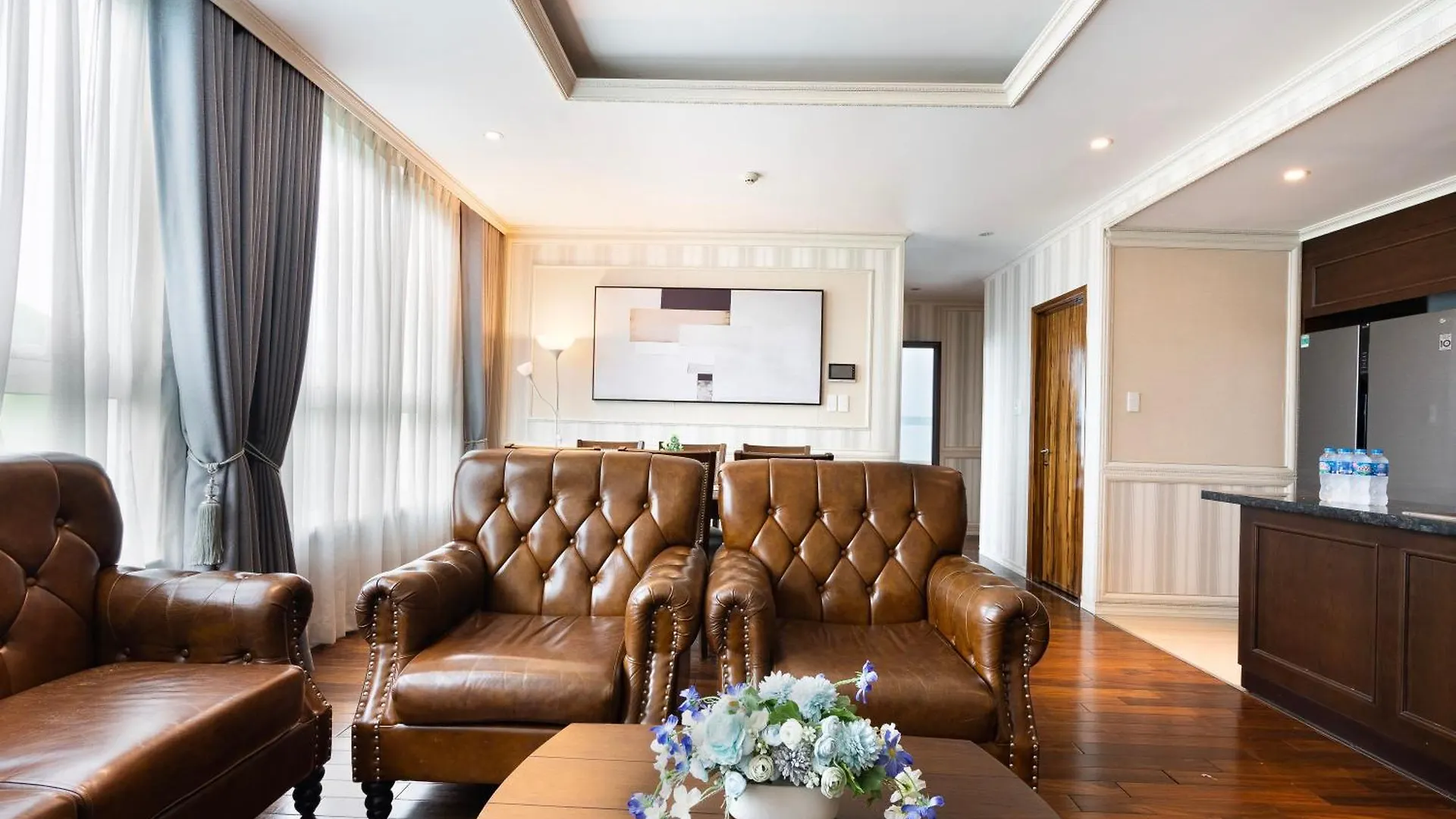 Leman Luxury 3 Bedroom Apartment By Chloe Ho Chi Minh City 0*,
