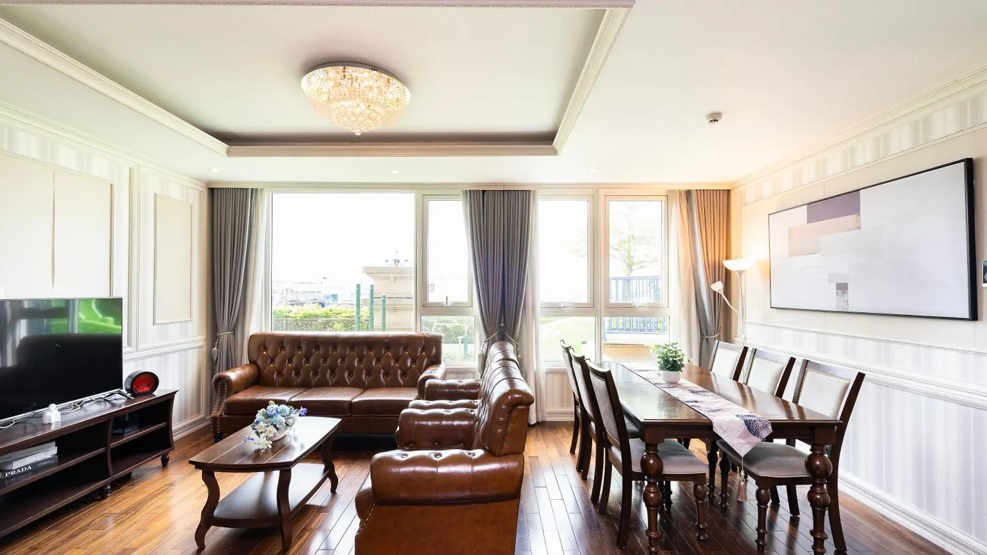 Leman Luxury 3 Bedroom Apartment By Chloe Ho Chi Minh City