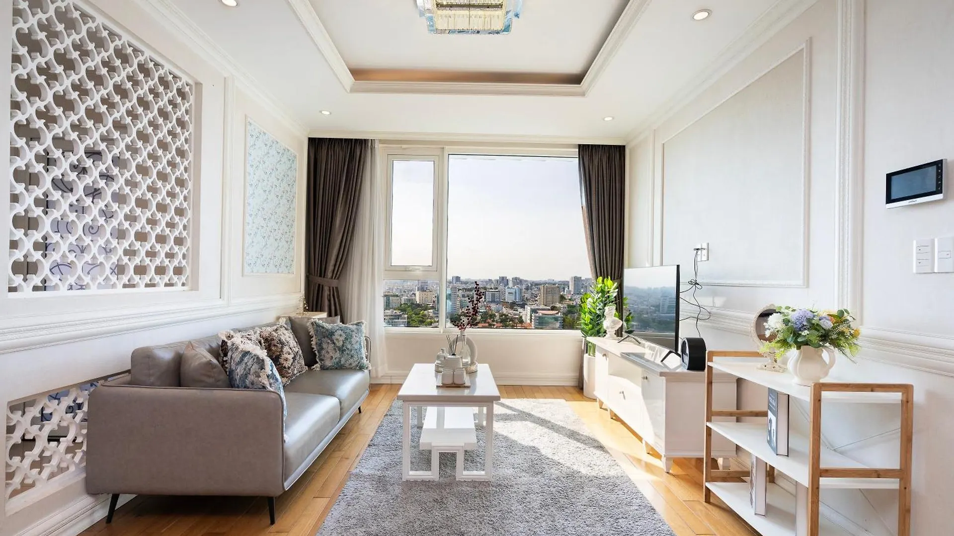 Leman Luxury 3 Bedroom Apartment By Chloe Ho Chi Minh City